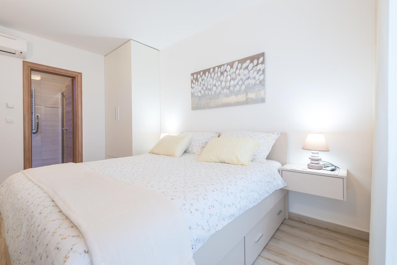 Apartment Ella Deluxe Дубровник Екстериор снимка