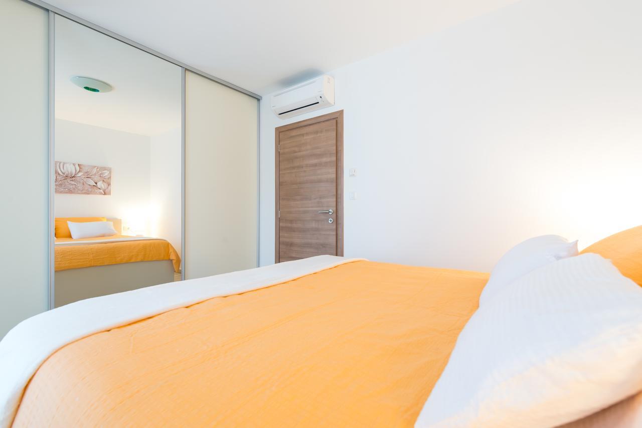 Apartment Ella Deluxe Дубровник Екстериор снимка